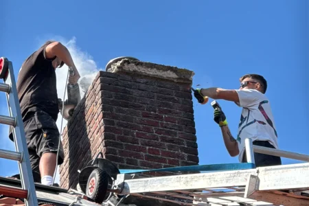 Schoorsteen renovatie - dakdekker Bergen op Zoom